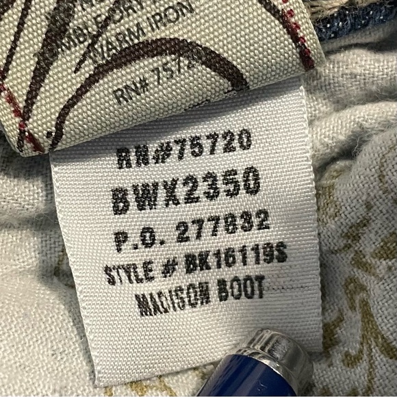 BKE Madison Boot Cut Jeans Women’s Size 27 - Picture 11 of 12